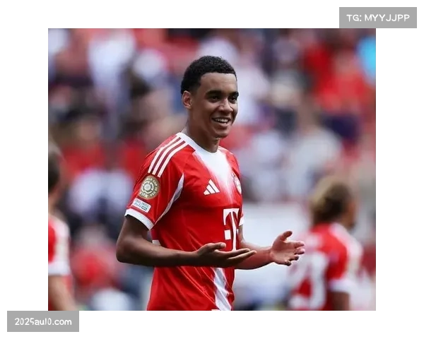 聚焦：年少成名的穆夏拉坦言在拜仁承担更多领导责任